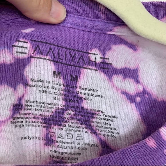 Aaliyah Splatter Tee Purple Tie Dye Size Medium - Picture 3 of 10